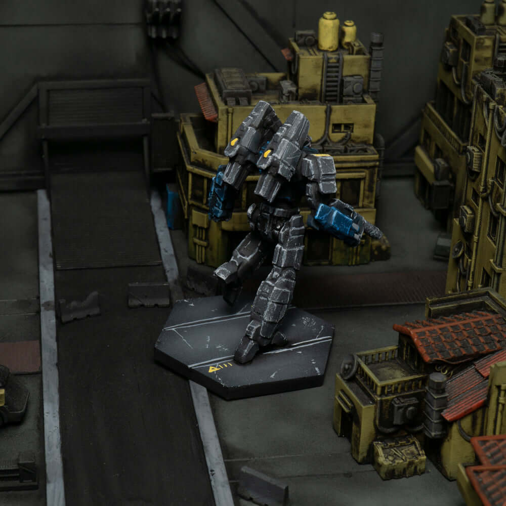 BattleTech: Phoenix Hawk (Premium Miniature)